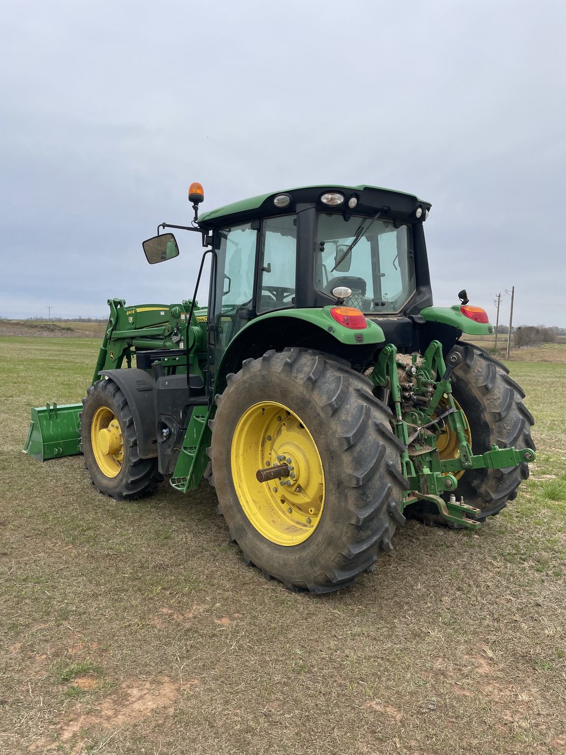 2020 John Deere 6145M Image 5