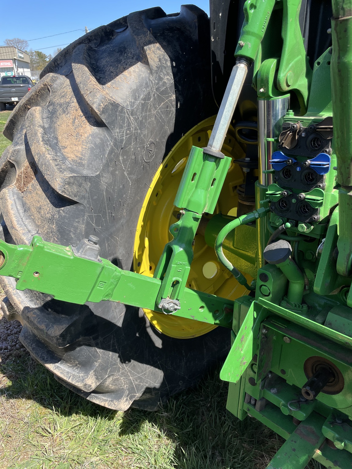 2023 John Deere 6R 130 Image 9