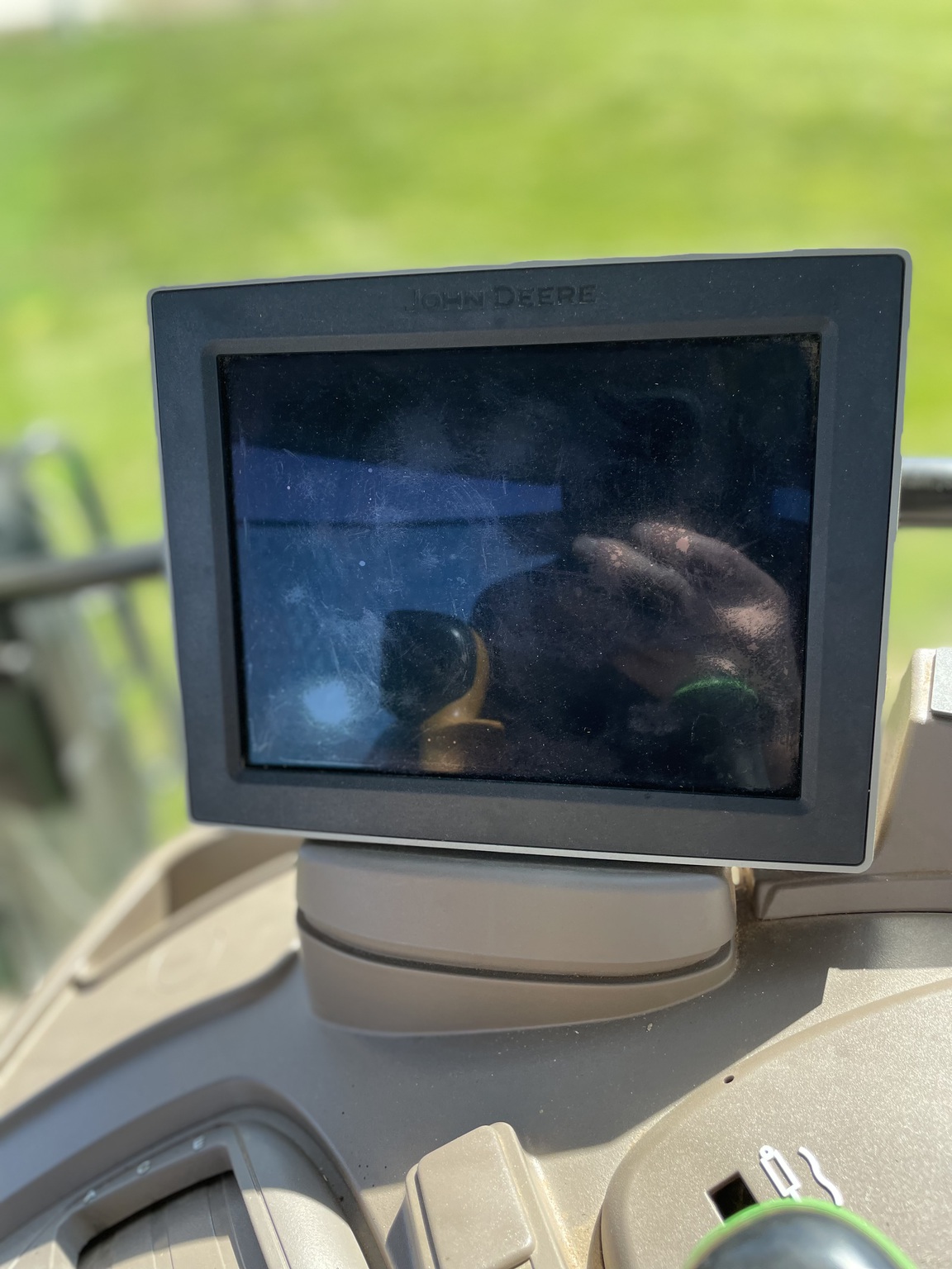 2023 John Deere 6R 130 Image 16