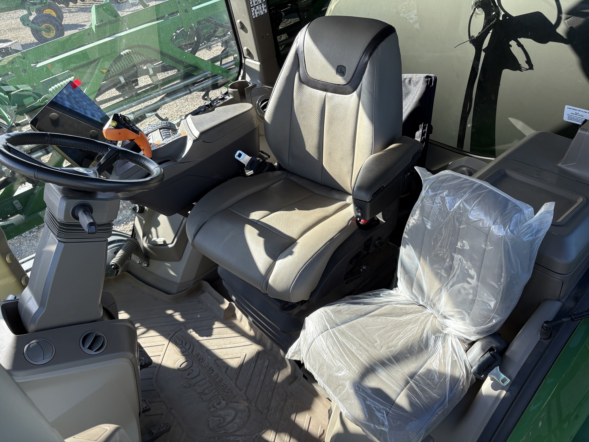 2023 John Deere 612R Image 16