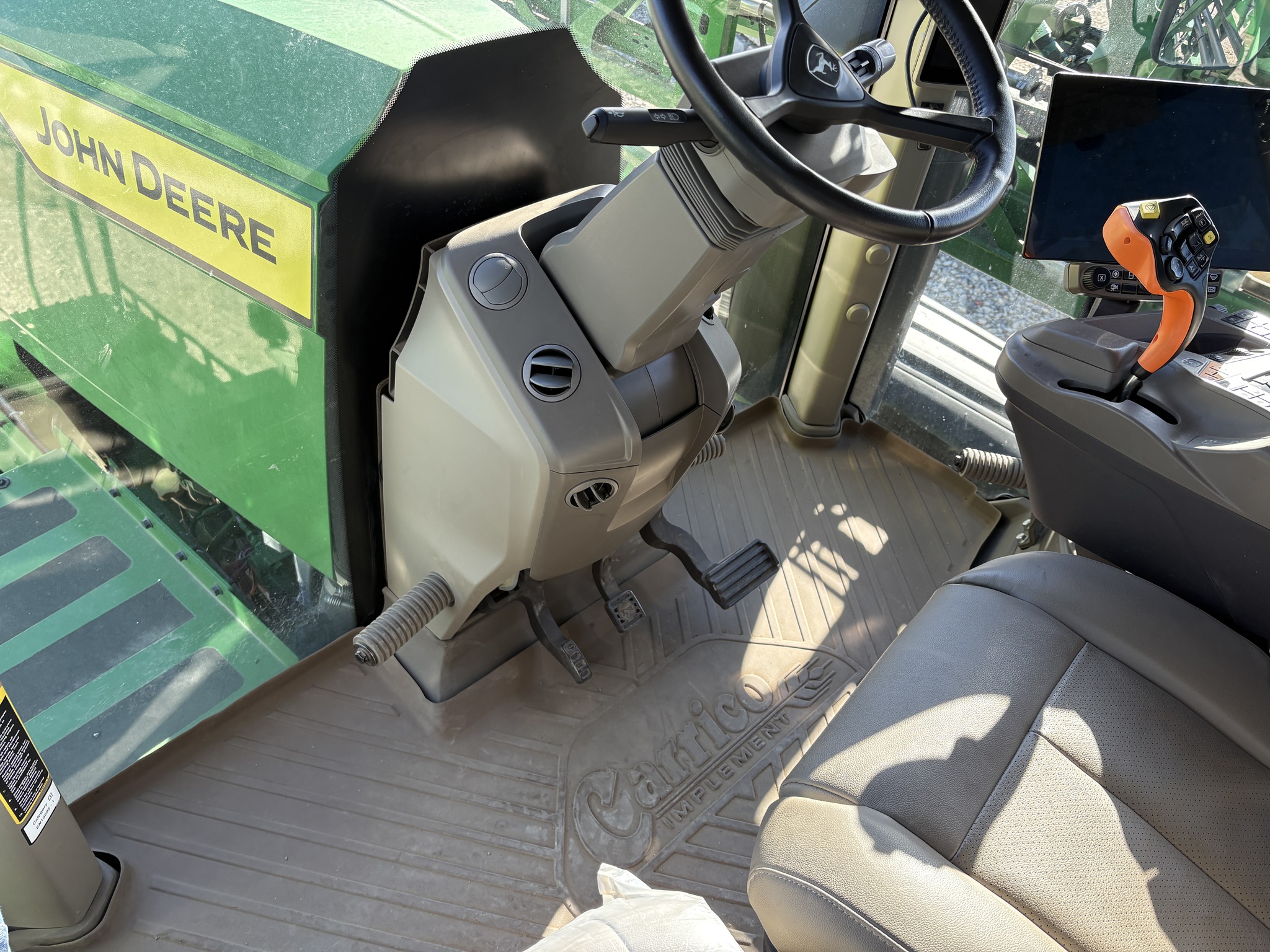 2023 John Deere 612R Image 18