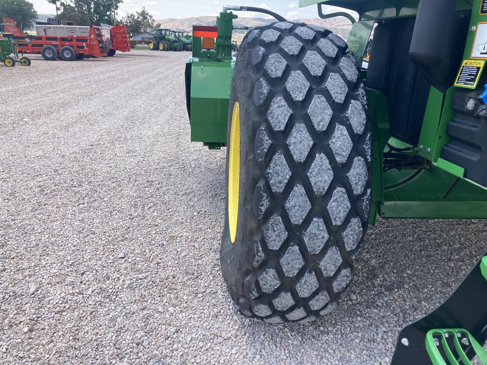 2023 John Deere W260R Image 29