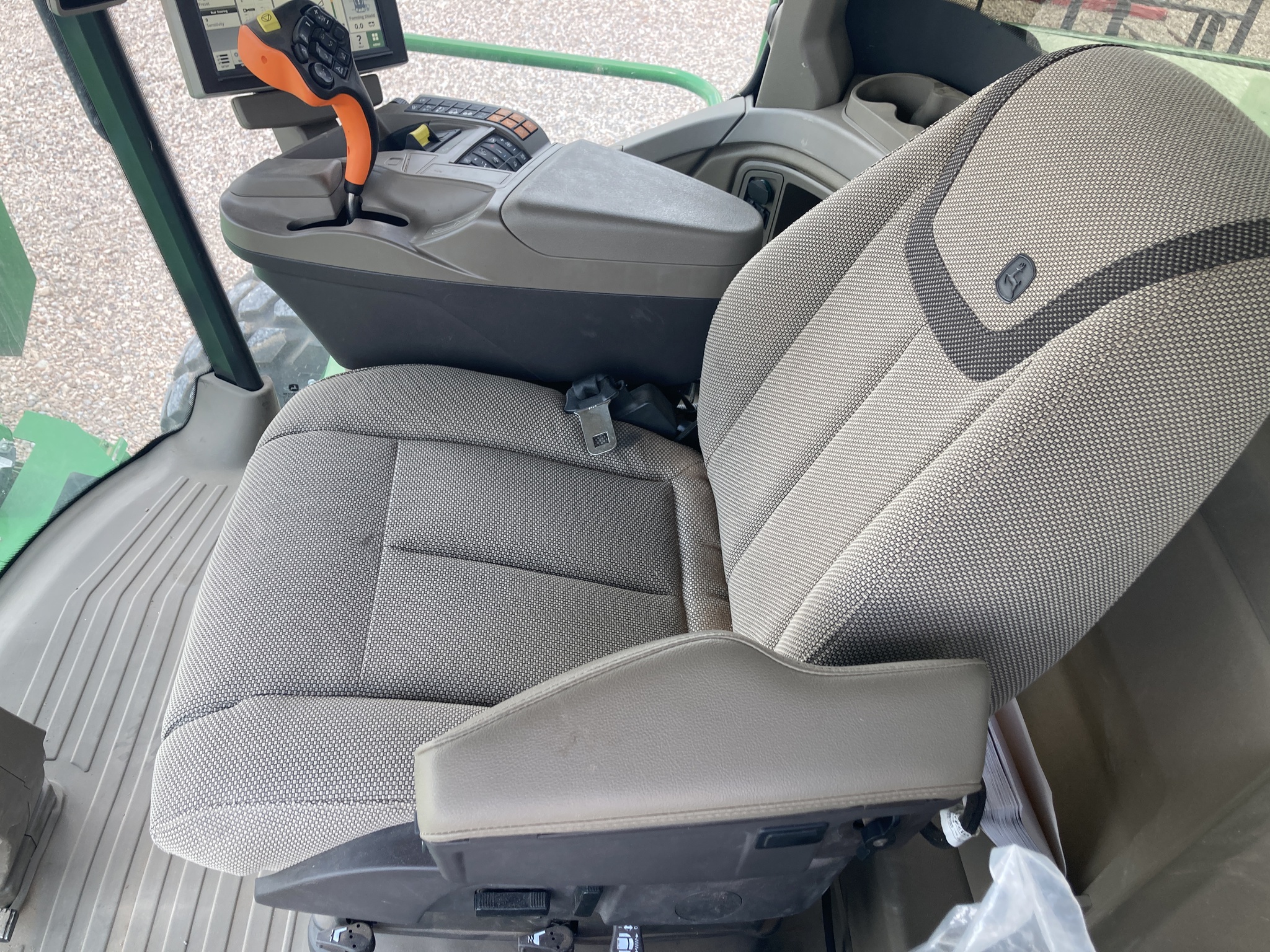 2023 John Deere W260R Image 33