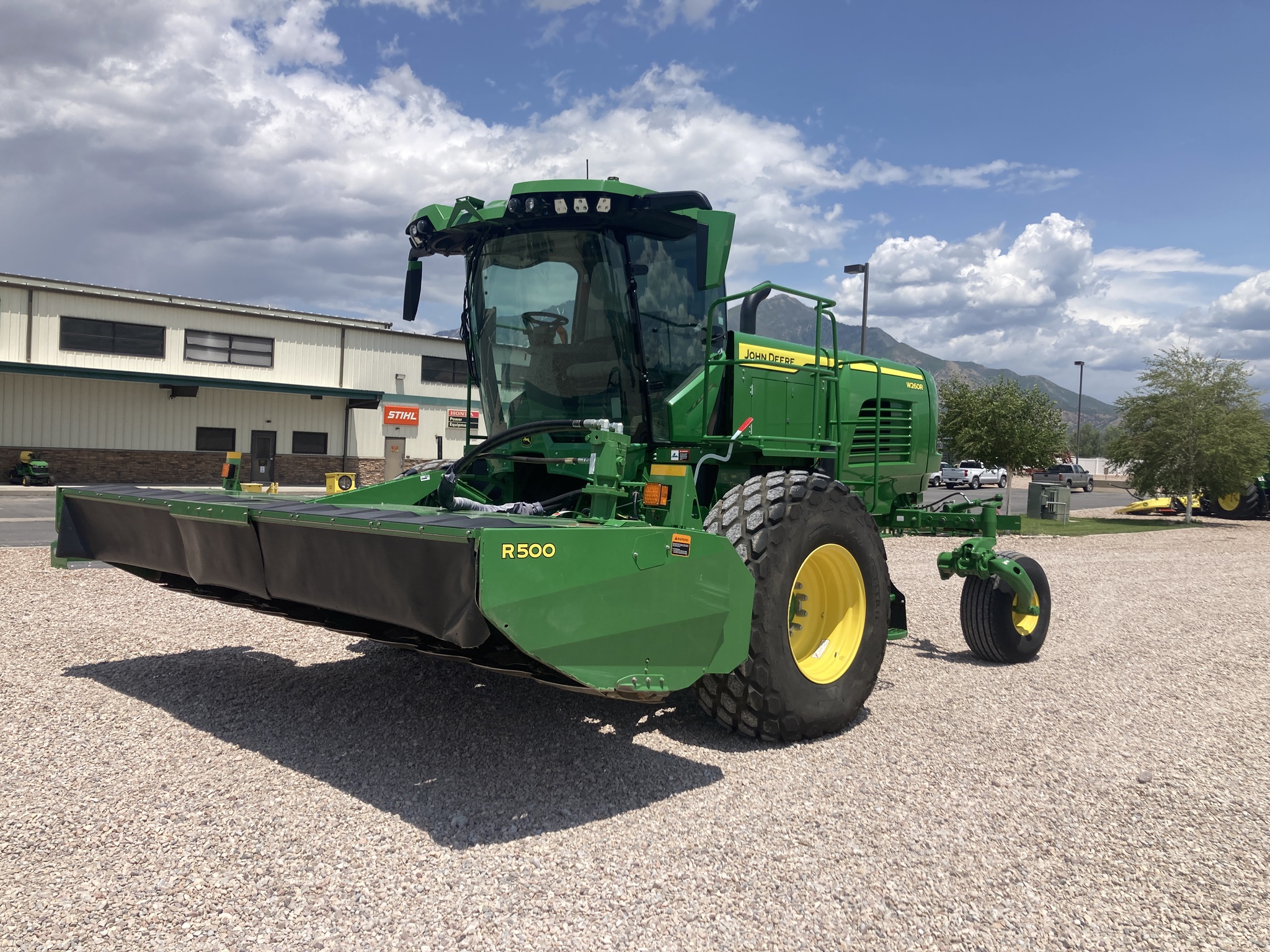 2023 John Deere W260R Image 1
