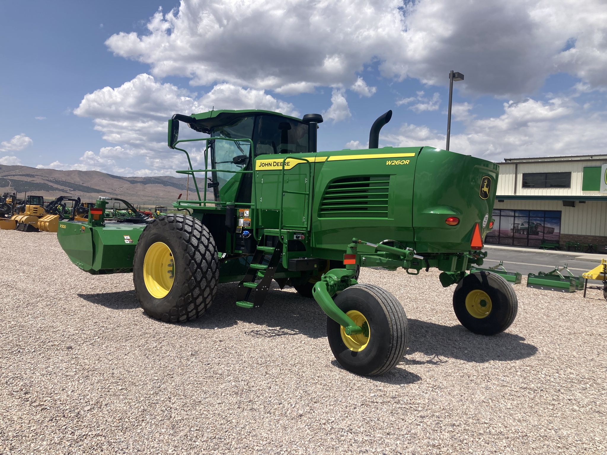 2023 John Deere W260R Image 3