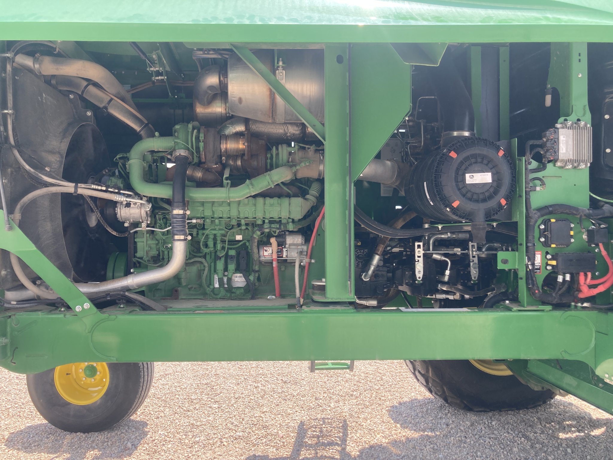 2023 John Deere W260R Image 18