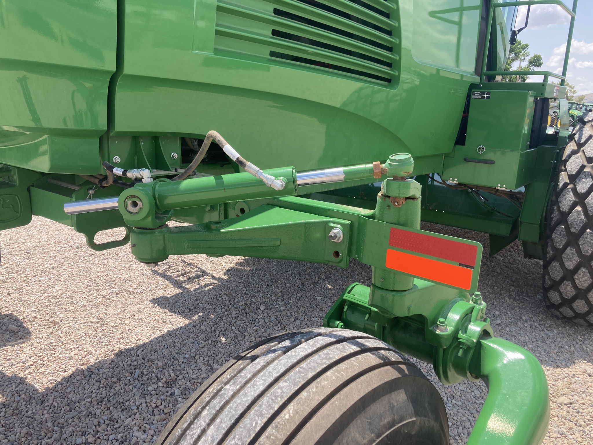 2023 John Deere W260R Image 23