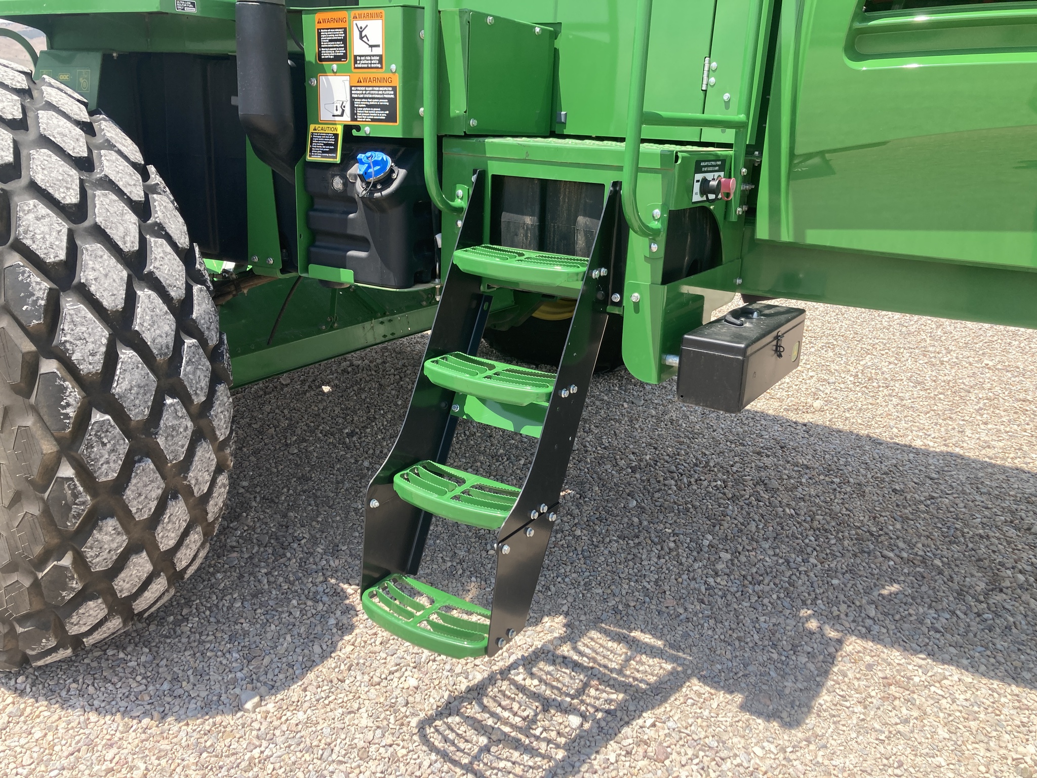 2023 John Deere W260R Image 22