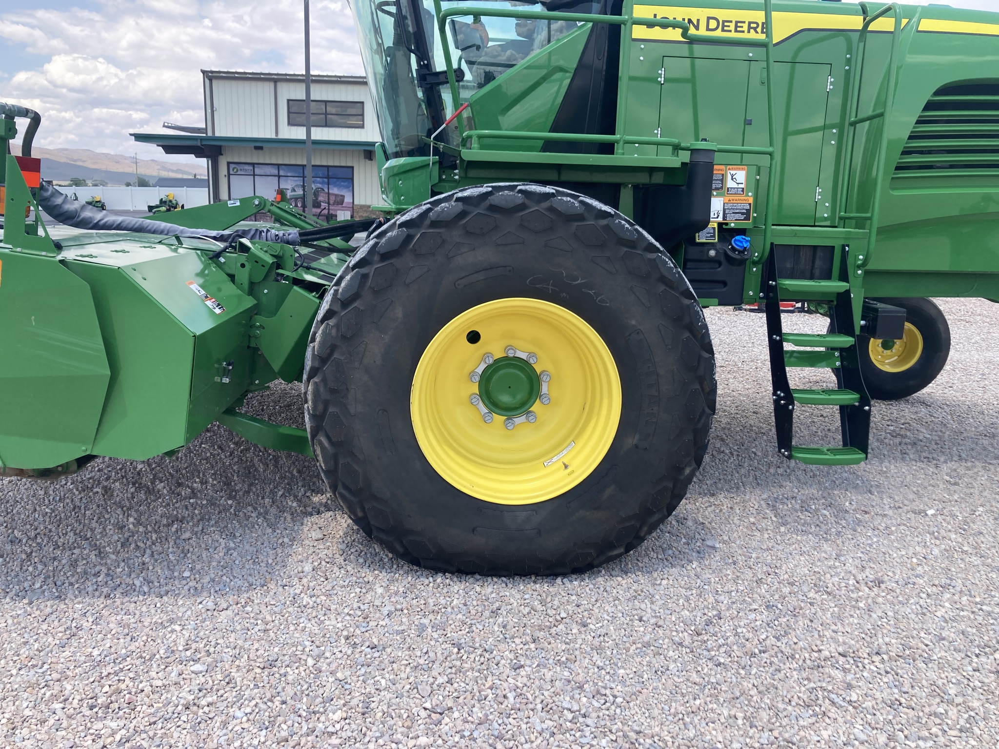 2023 John Deere W260R Image 27