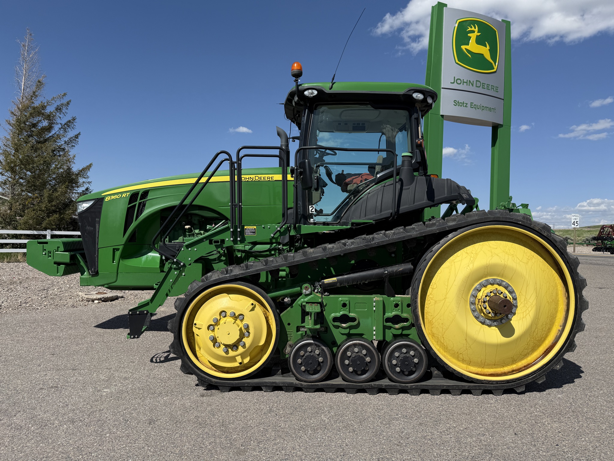 2013 John Deere 8360RT Image 2