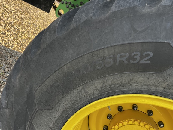 2024 John Deere 800R - Photo14