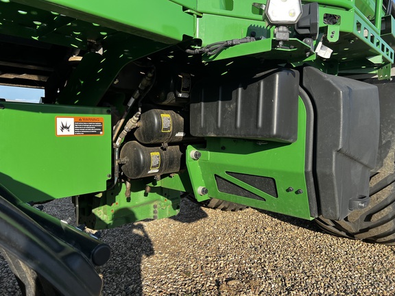 2024 John Deere 800R - Photo20