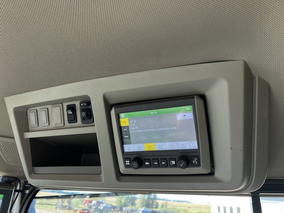 2024 John Deere 800R - Photo39