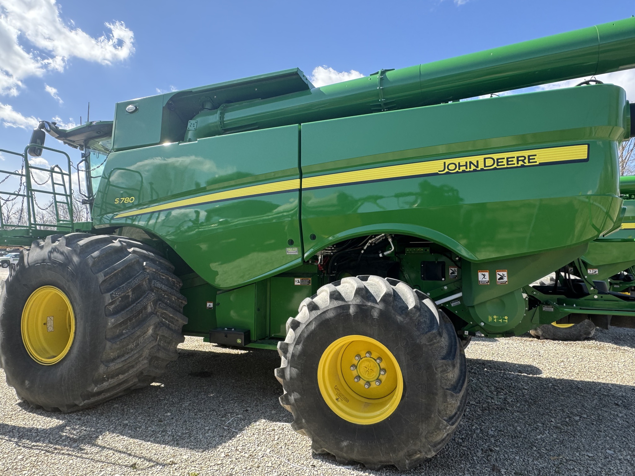 2023 John Deere S780 Image 3