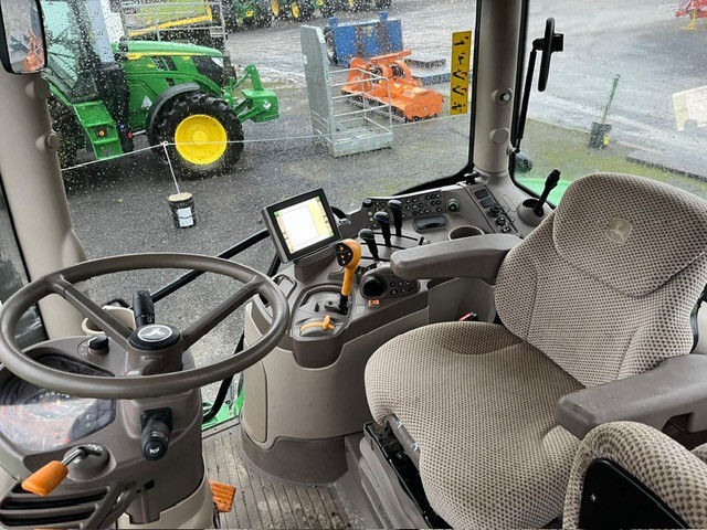 2022 John Deere 6130R