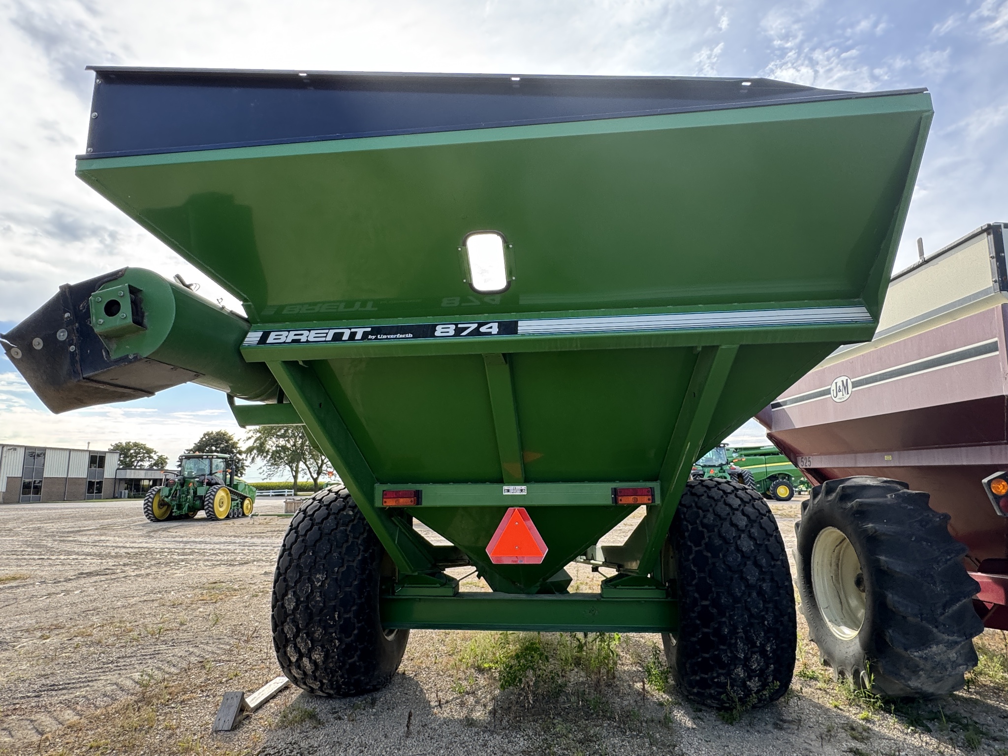  1997 Brent 874 at Heritage Tractor in Mendota, IL