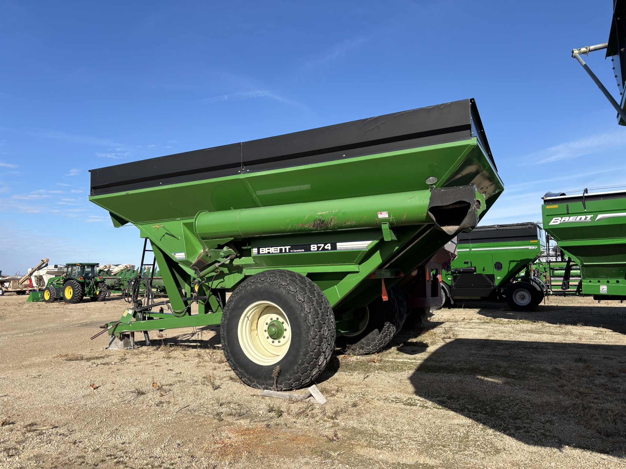  1997 Brent 874 at Heritage Tractor in Mendota, IL