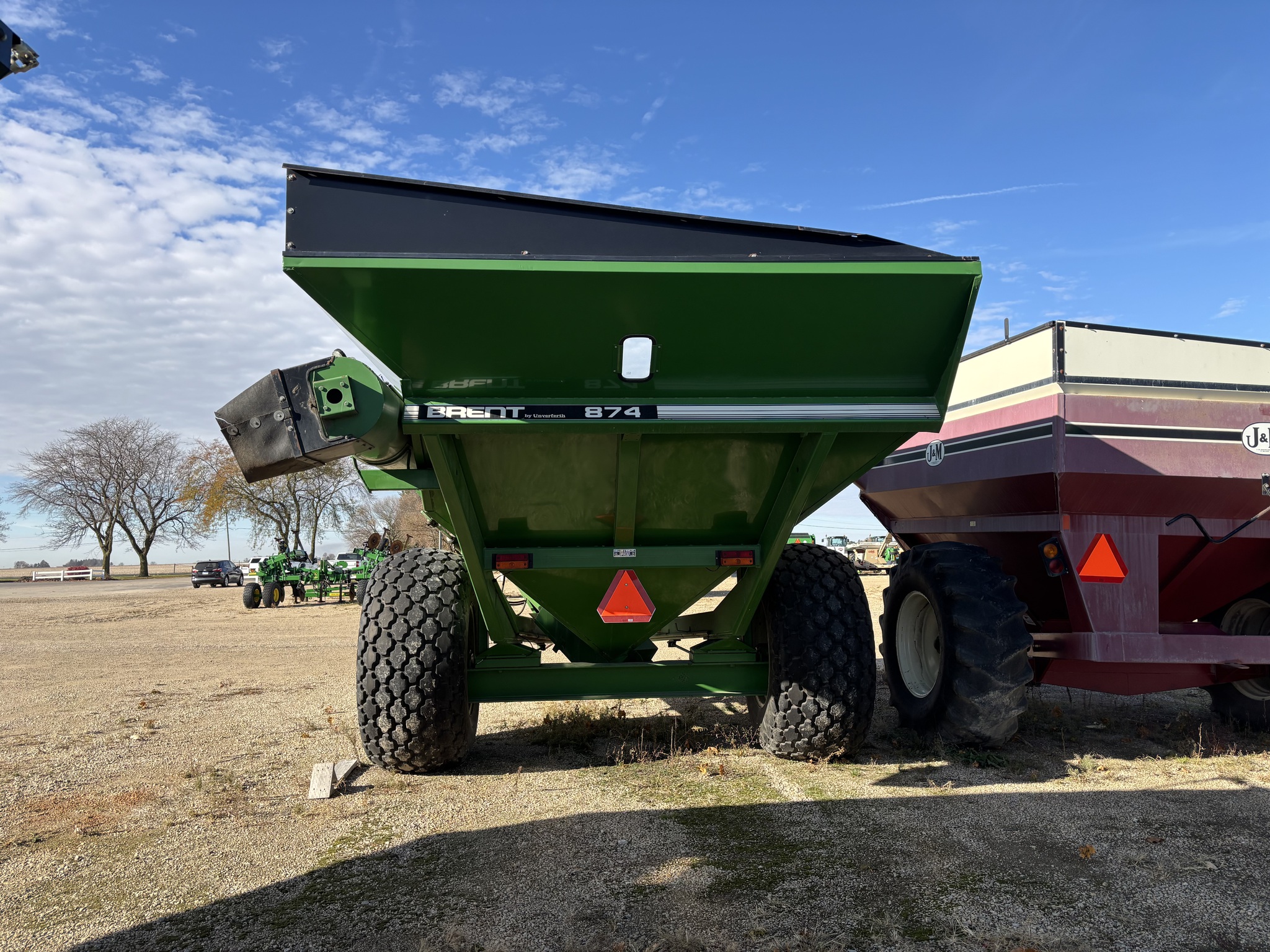  1997 Brent 874 at Heritage Tractor in Mendota, IL