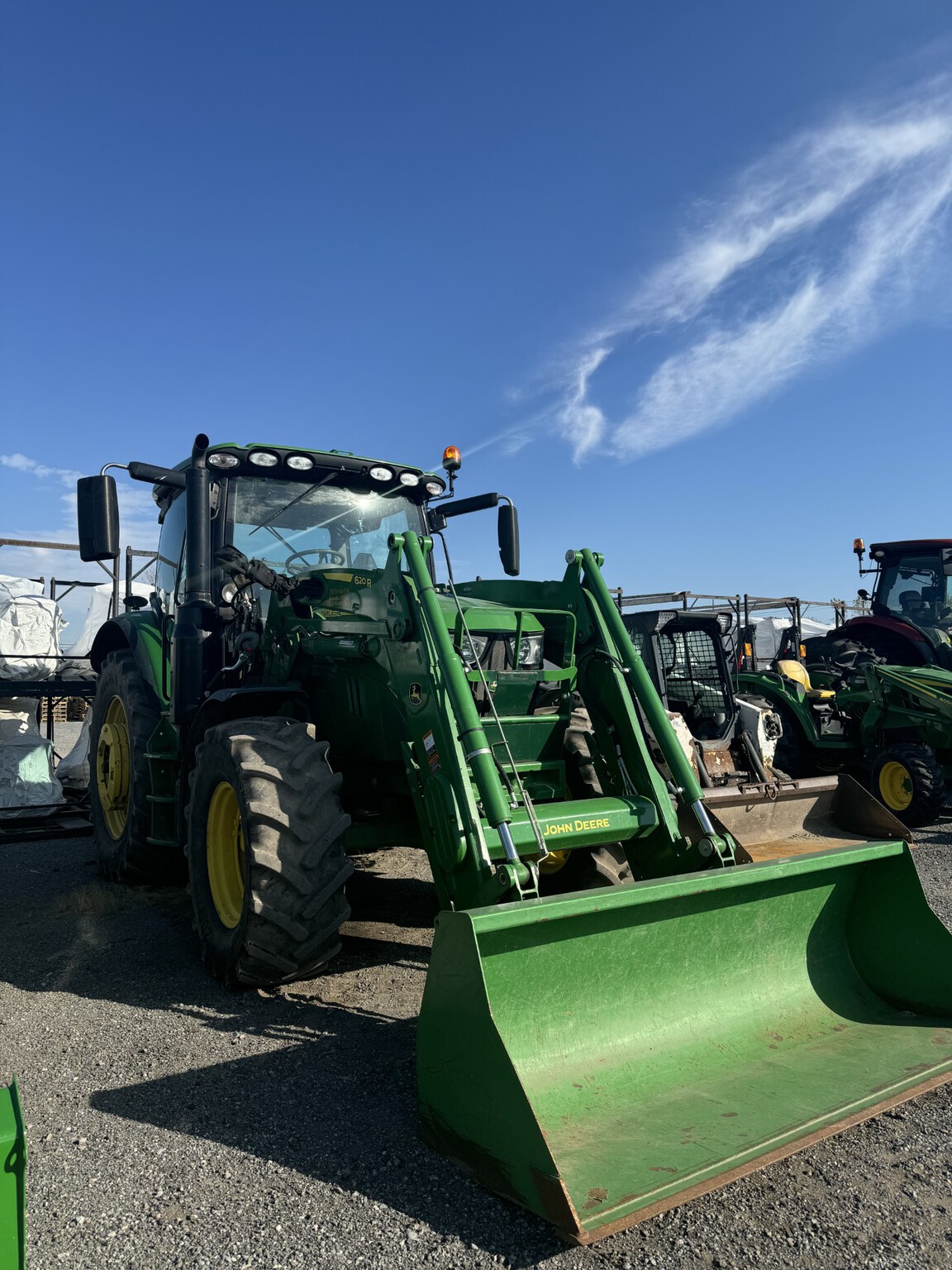 2018 John Deere 6130R Image 2