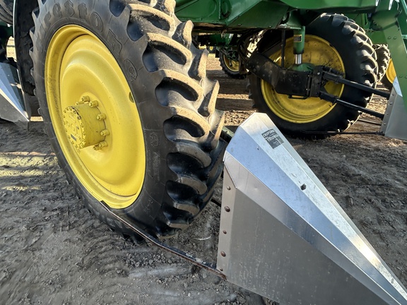 Used 2012 John Deere 4730 Self Propelled Sprayers at Horizon Ag & Turf in Westlock, AB - Photo5