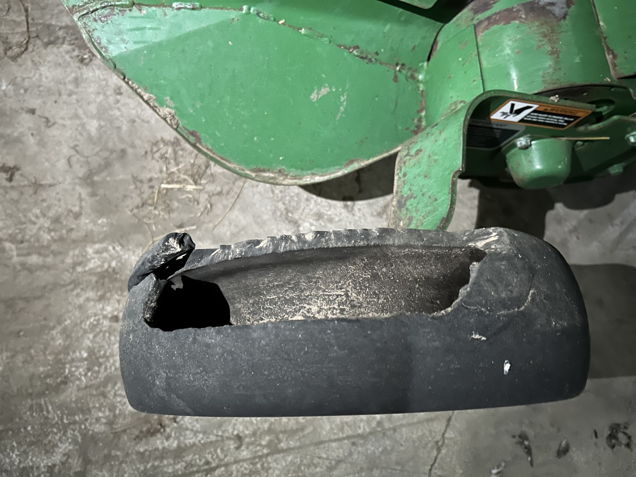 2018 John Deere 560M Image 15