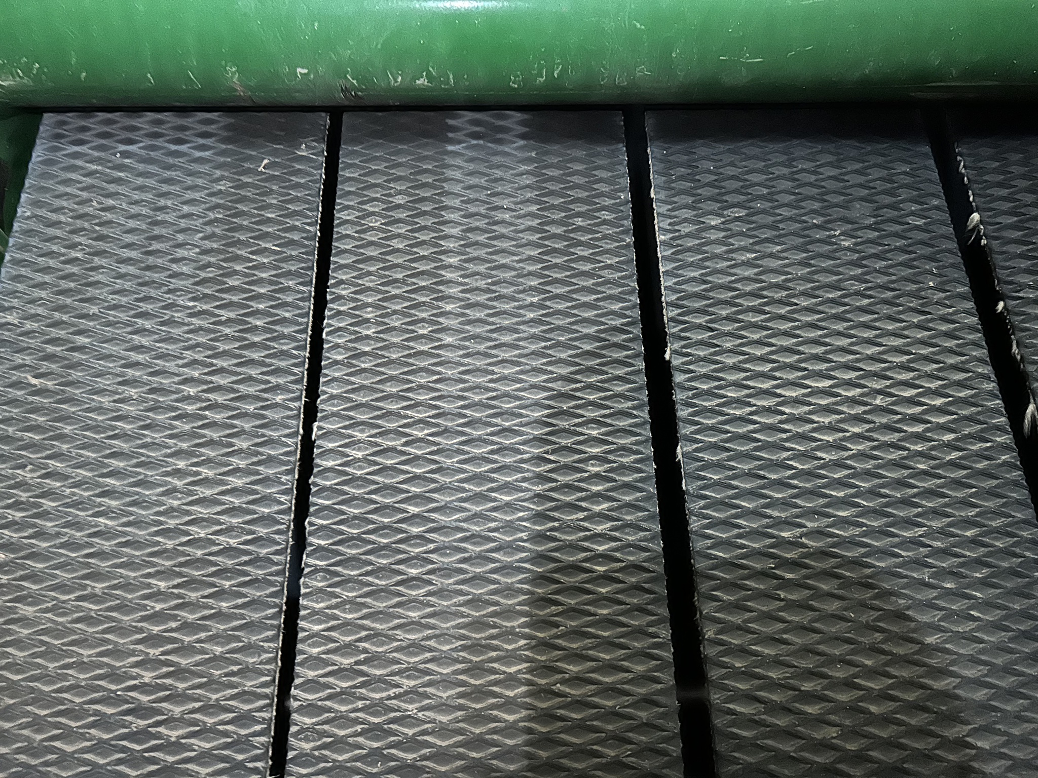 2018 John Deere 560M Image 18