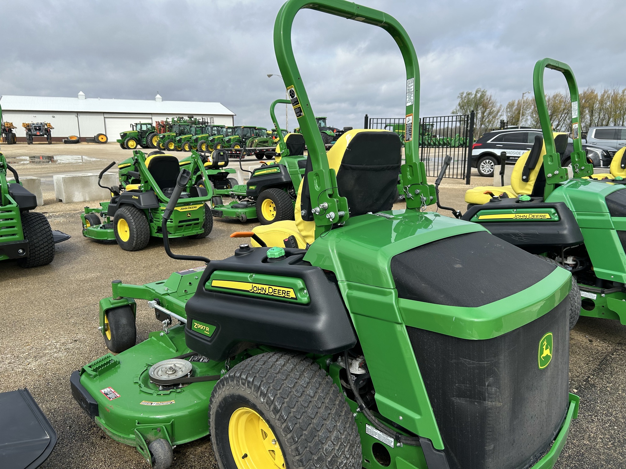 2024 John Deere Z997R at Heritage Tractor in Dixon, IL