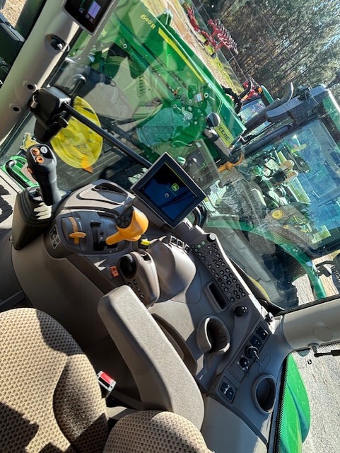 2023 John Deere 6R 155 Image 6