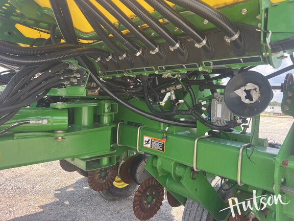 Photo of 2003 John Deere 1770NT CCS