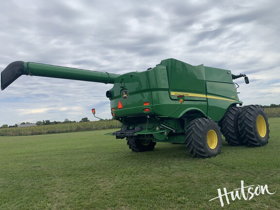Photo of 2024 John Deere S790
