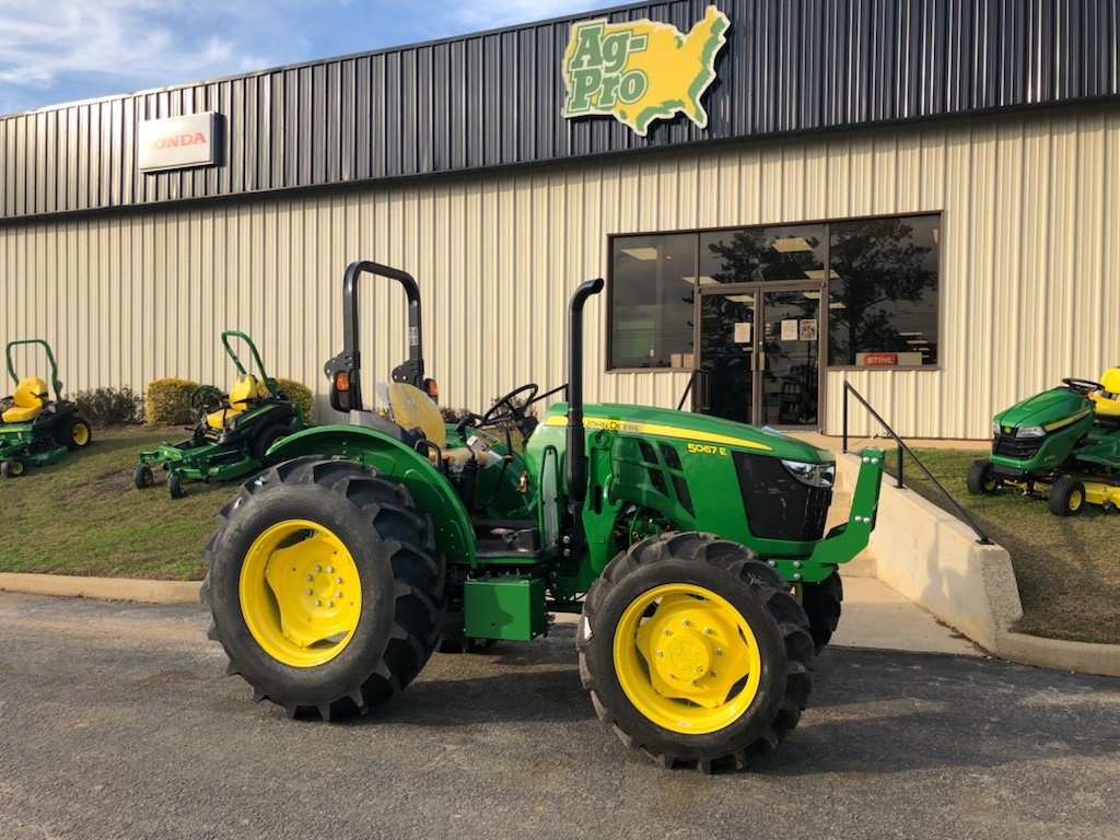 2025 John Deere 5067E Image 1