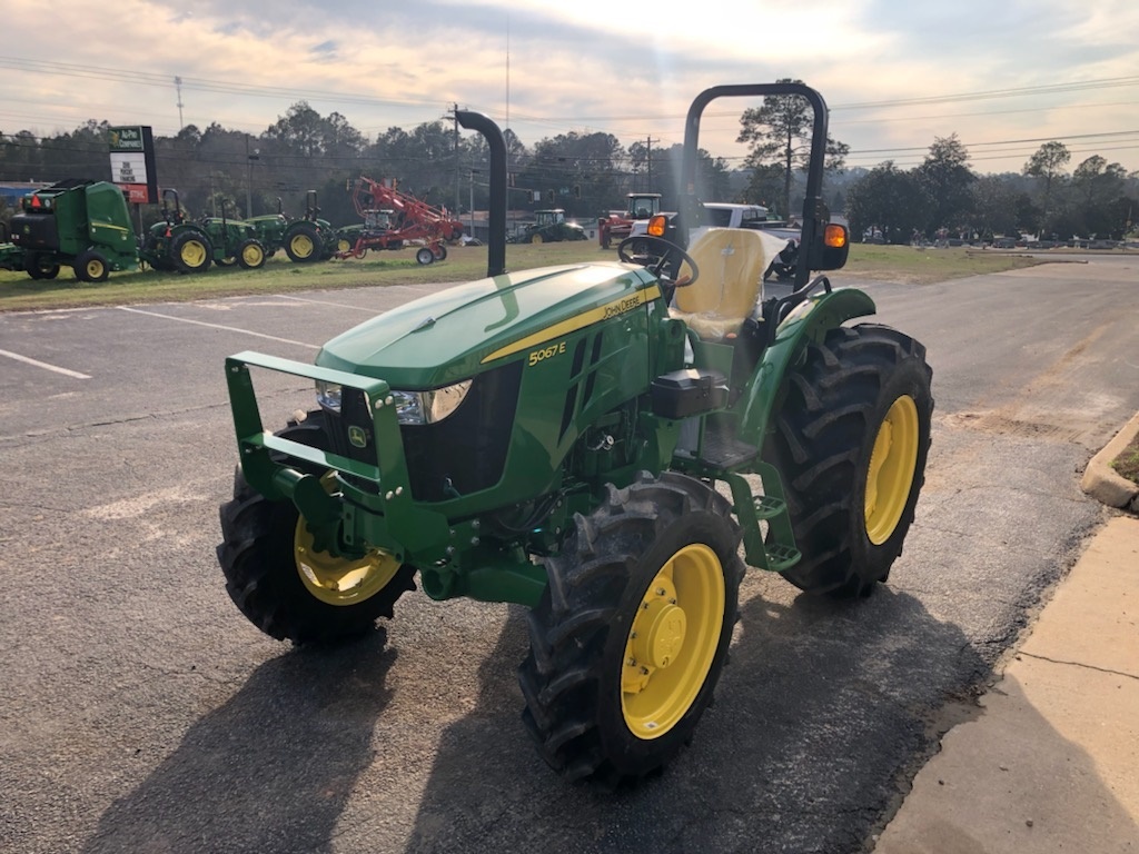 2025 John Deere 5067E Image 2