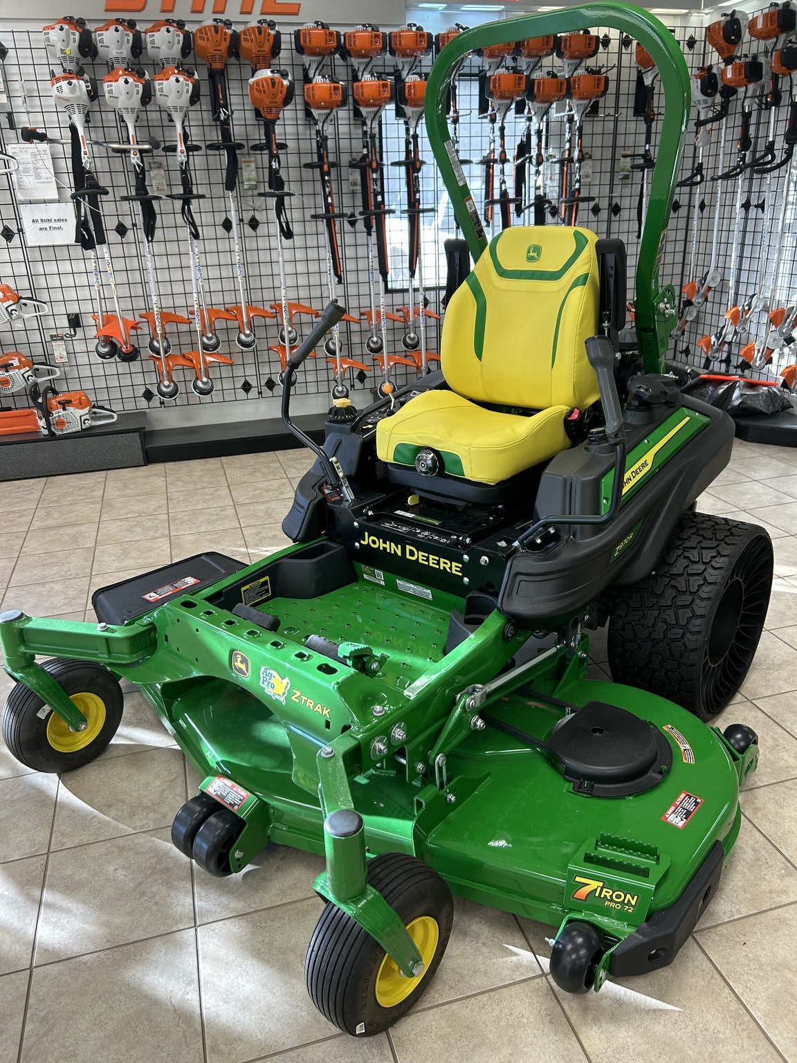 2025 John Deere Z970R Image 1