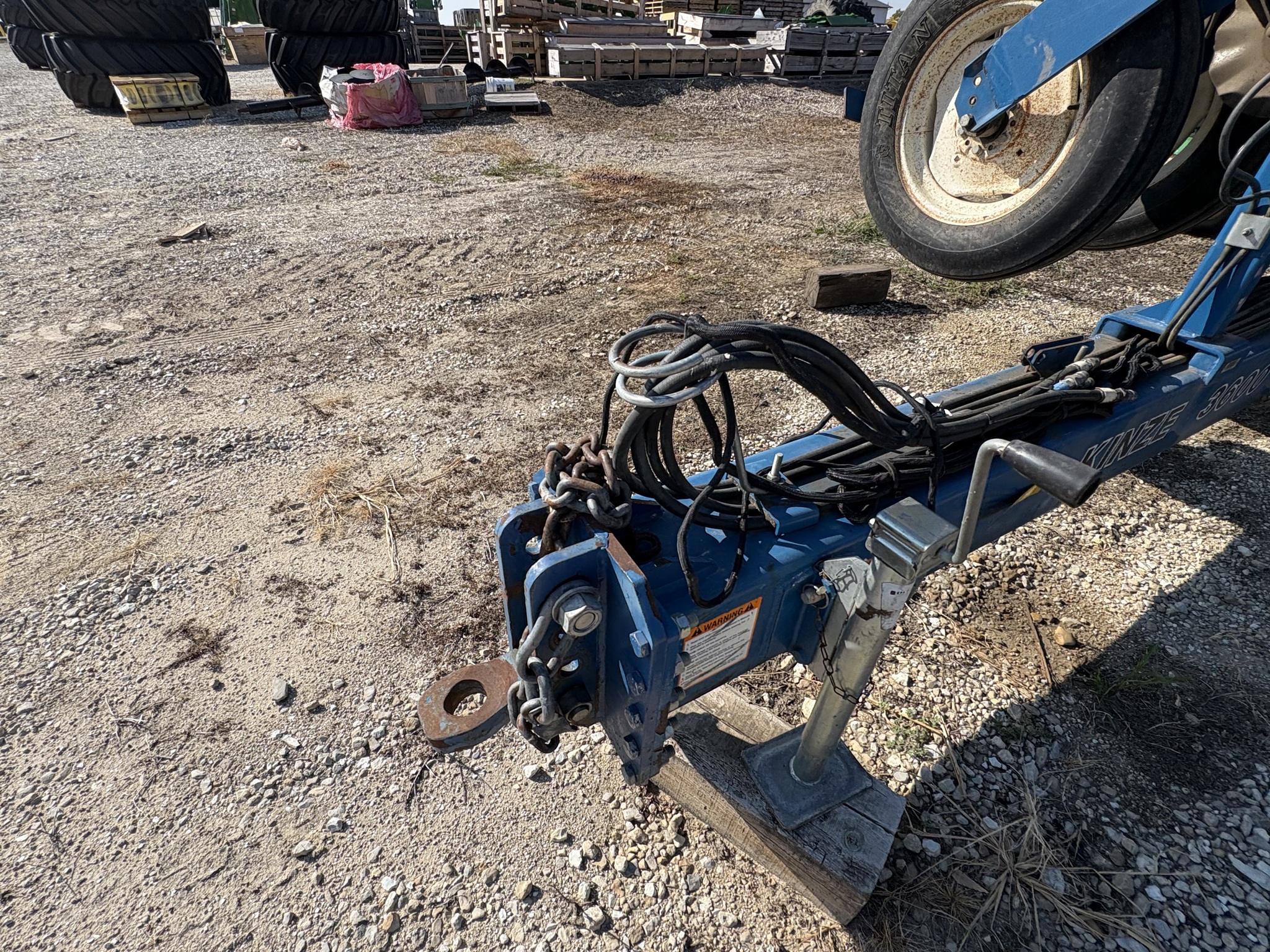  2010 Kinze 3600 at Heritage Tractor in Brimfield, IL