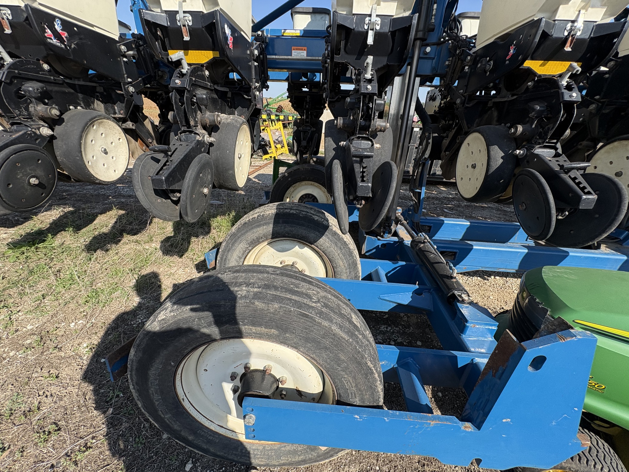  2010 Kinze 3600 at Heritage Tractor in Brimfield, IL