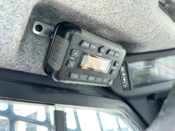 2019 John-Deere 333G