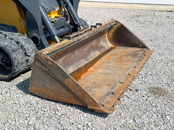 2019 John-Deere 333G