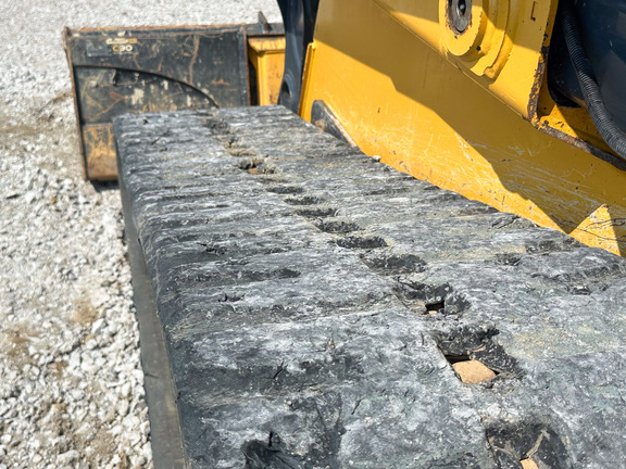 2019 John-Deere 333G