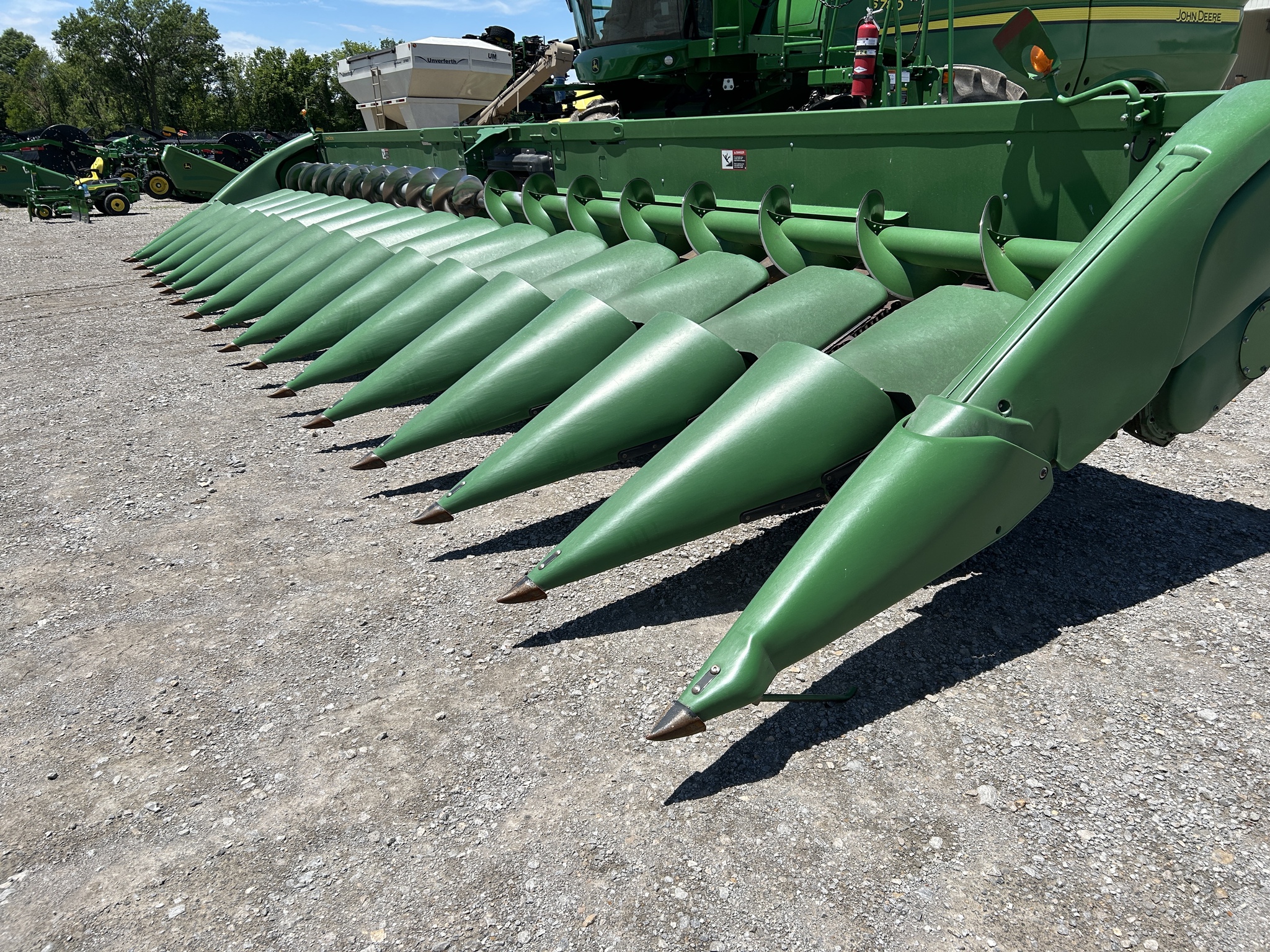  2020 John Deere 716C at Heritage Tractor in Pittsburg, KS