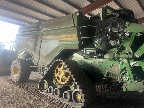 Photo of 2025 John Deere X9 1000