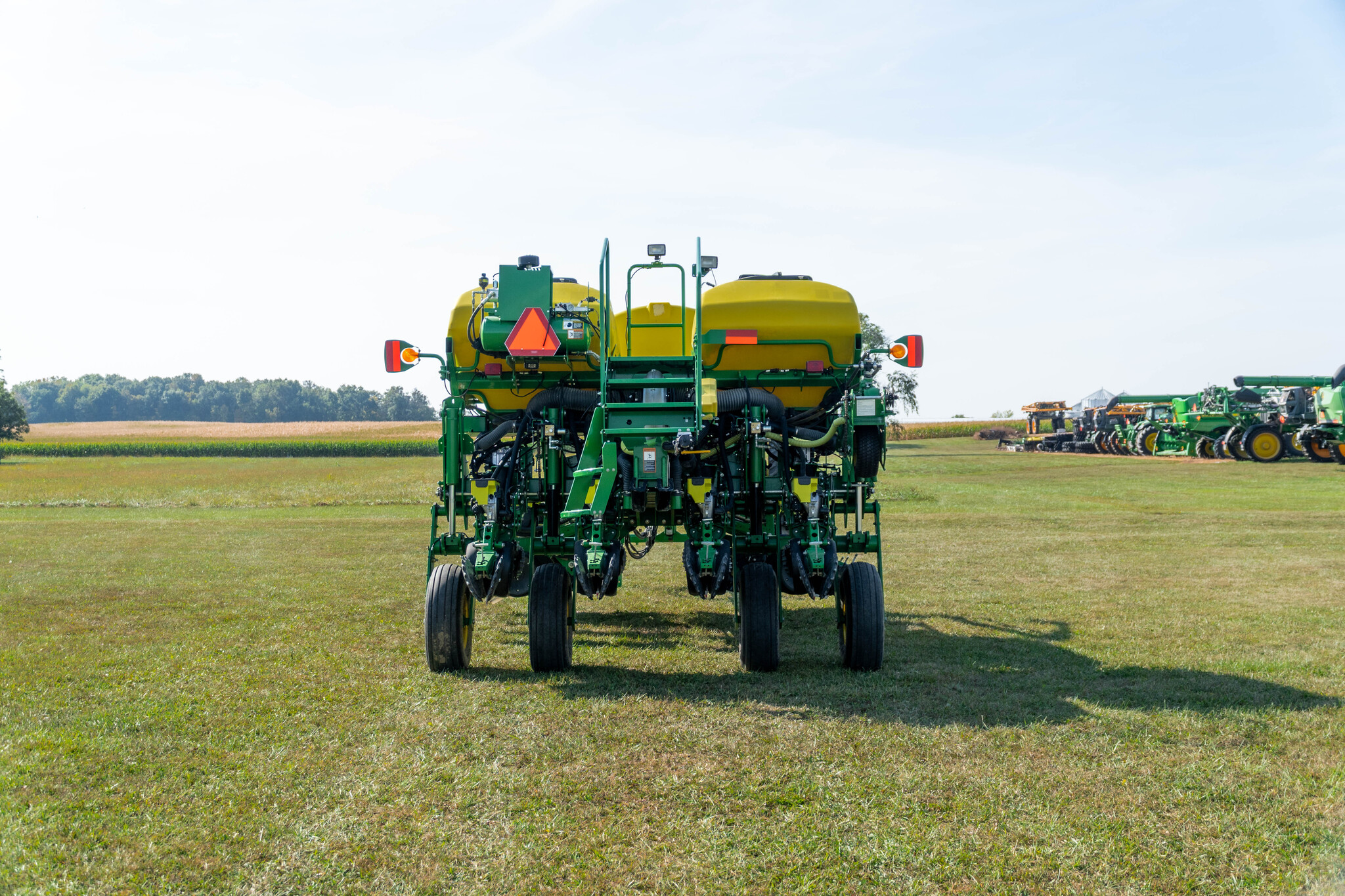 Used 2017 John Deere 1775NT Planters: Drawn at Koenig Equipment in Anna, OH - PhotoXL3