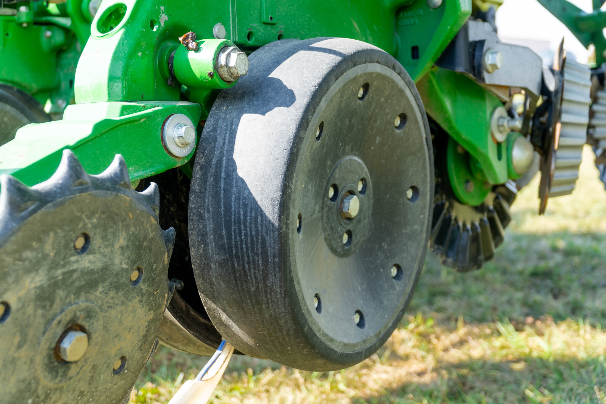 Used 2017 John Deere 1775NT Planters: Drawn at Koenig Equipment in Anna, OH - PhotoXL10