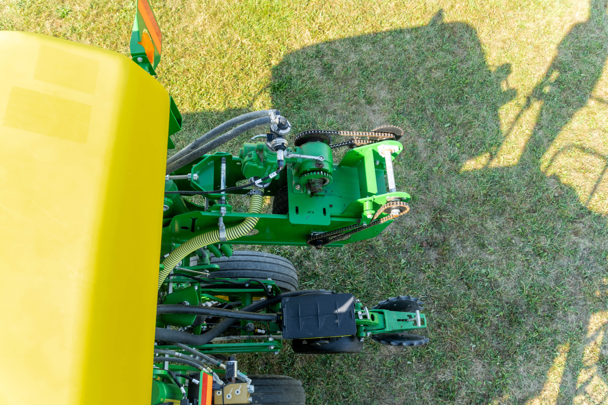 Used 2017 John Deere 1775NT Planters: Drawn at Koenig Equipment in Anna, OH - PhotoXL16