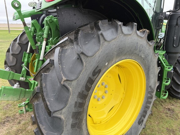 2025 John Deere 6R 120 - Photo15