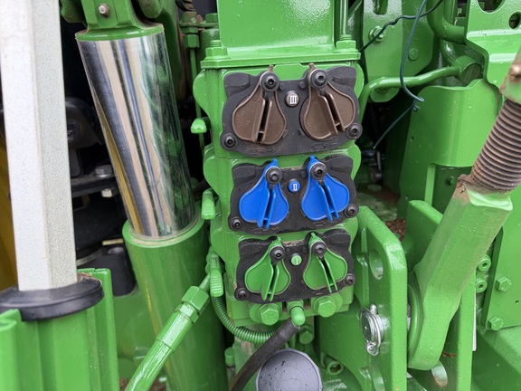 2025 John Deere 6R 120 - Photo21