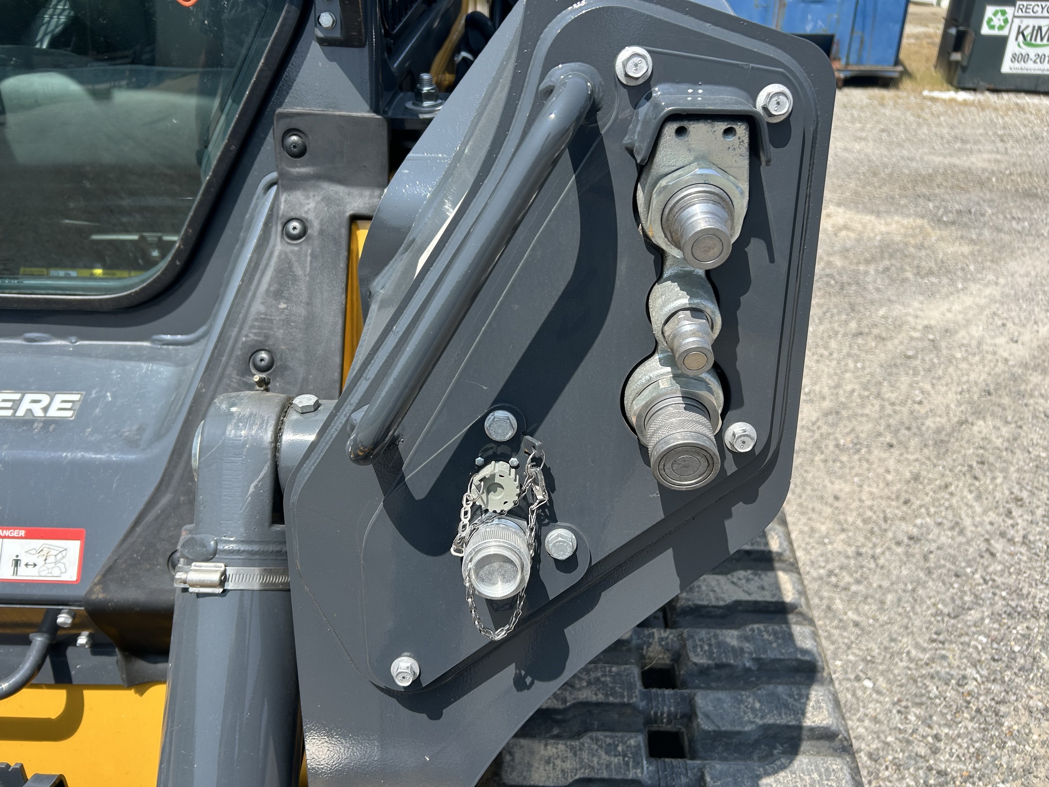 2025 John Deere 333 P Image 9