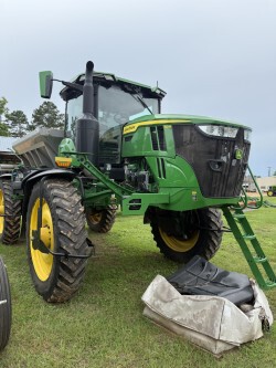 2023 John Deere 600R Photo 6