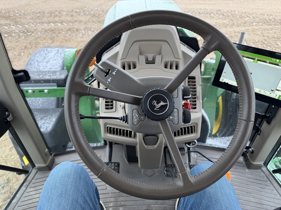 2025 John Deere 6M 155 - Photo32