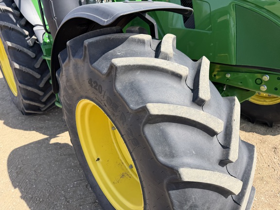 2025 John Deere 6M 155 - Photo12