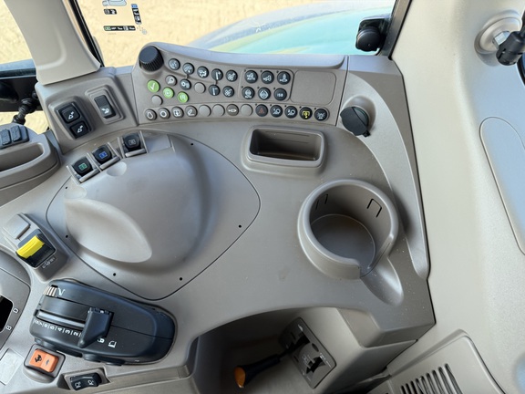 2025 John Deere 6M 155 - Photo35